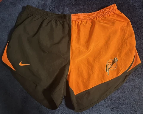 Women’s Nike Dri Fit MLB Shorts Cooperstown Collection Sf Giants Size Large Cover