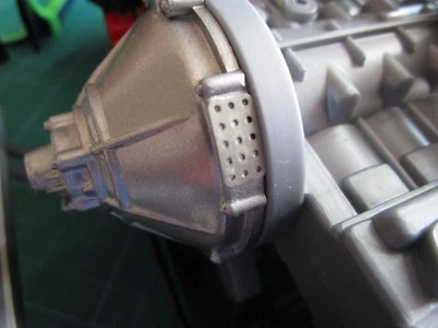 Rejilla de ventilación de transmisión metálica Pocher 1/8 Ferrari Testarossa Foto 1 de 2