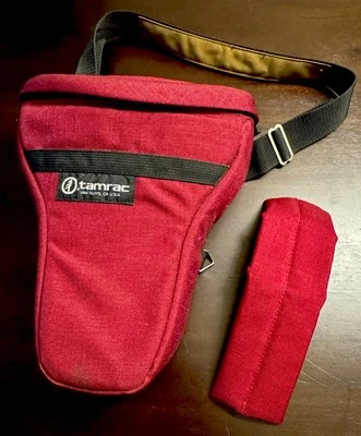 Vintage Tamrac Burgundy Camera Case With Shoulder Strap Padded USA Van Nuys Ca - Image 1 of 4