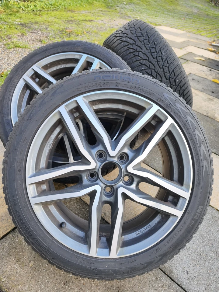 Winterkompletträder Radsatz x 4 17 Zoll Audi Seat Skoda VW Volkswagen - Bild 1 von 4