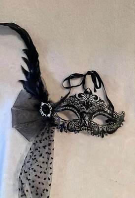 Women's Masquerade Party Mask – Elegant Costume for Carnival & Halloween - Image 1 of 4