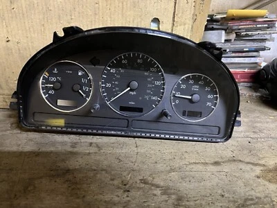 2002-2005 Mercedes Benz ML320/ML350 Instrument GAUGE Cluster Unit 191,453 Miles - Image 1 of 4