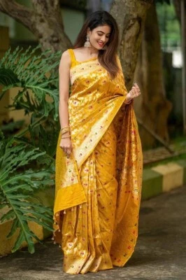 Blusa sari de boda india de sari de diseñador Bollywood Prachi para fiesta Foto 1 de 4