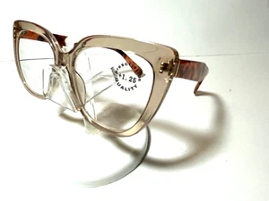 CREATIVE NEW OVERSIZED  BOLD CATEYE  READING GLASSES READERS BEIGE 1.25 - Picture 1 of 2