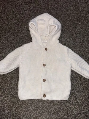 NEXT White Knitted Bear Hoodie – First Size, 100% Cotton - Image 1 of 3
