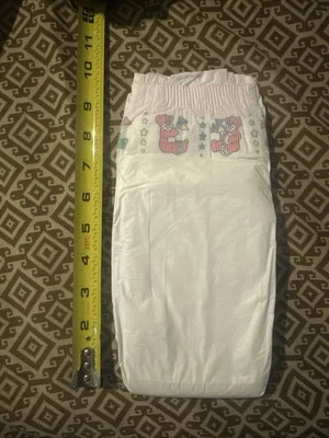 Muestra de 1 Pañal Plástico Pampers Junior XXL Niñas Vintage Grueso Arrugado Foto 1 de 4