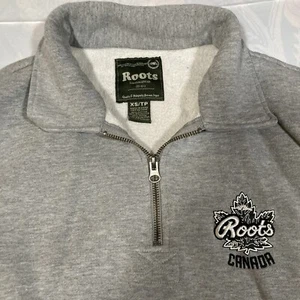 Roots Canada Sweatshirt Mens XS Gray 1/4 Zip Long Sleeve Collared Fleece Beaver - Picture 1 of 9