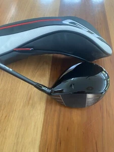 Near new Titleist GT3 Driver 11* with Tour AD IZ "Stiff" Shaft - Picture 1 of 3