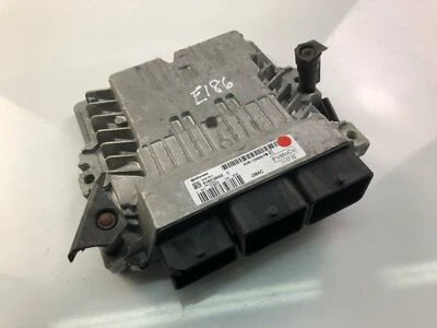 E186 FORD Engine Control Unit ECU AV61-12A650-PE S180138002C - Image 1 of 4