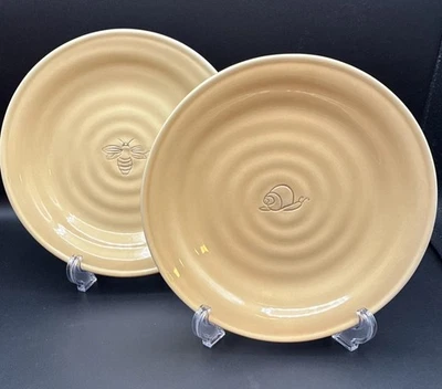 Platos de almuerzo de ensalada de jardín Pottery Barn amarillo abeja y caracol 8 5/8" ¡Tan lindos! Foto 1 de 4