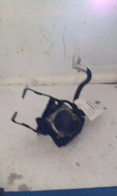 Bomba de inyección de aire BMW 328i cupé motor N51 07-13 Foto 1 de 4