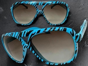 Extragrande Exajerado Vintage Retro Sol Grande Azul Cebra Estampado Tigre Marco - Picture 1 of 6