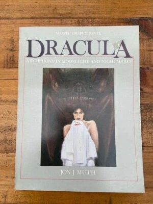 Dracula - A Symphony in Moonlight and Nightmares Paperback 1st Edition (1986) GN — 第 1/4 张图片