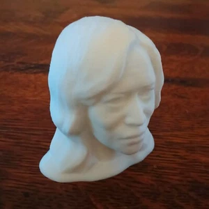 Kamala Harris Bust - 3 Inches - Picture 1 of 3