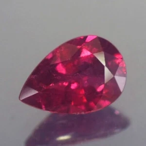 0.50CT SENSATIONAL AA UNHEATED UNTREATED PEAR RED RUBY NATURAL - Picture 1 of 3