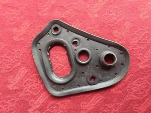 Mini Rubber Grommet Seal Gasket Water Pipe 1.6Petrol BMW Cooper One R50 R52 - Picture 1 of 9