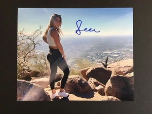 SOPHIA JURKSZTOWICZ BOSTON BRUINS ANALYST AUTO'D 8X10 PHOTO - Picture 1 of 4