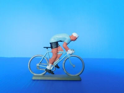 STARLUX /  LE MONDE CIVIL  / LE S COURSES CYCLISTES  :  COUREUR CYCLISTE - Photo 1/2