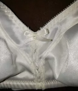 Neu ohne Etikett Bali cremefarben #3820 cool bequem doppelter Halt bügelloser BH Größe 36C - Bild 1 von 5