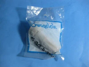 Swagelok -- SS-QC8-B-8PFK1 -- New - Picture 1 of 6