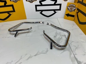 OEM 14-23🔥Harley Touring Front Saddlebag Guard Support Mounts Chrome - Picture 1 of 22