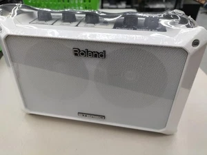 Roland Mobile-BA Amplificatore Stereo Altoparlante da Scrivania Bianco Usato - Foto 1 di 5