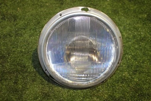 Daihatsu Midget II 1996 Scheinwerfer rechts 8111087802000 [gebraucht] [PA116306437] - Bild 1 von 4
