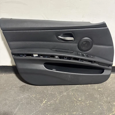 OEM BMW E90 E91 Front Driver Side Door Card Panel Trim Leather Dakota Black 335i Foto 1 de 4