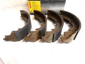 Bosch 0986487328 Trommelbremsbackensatz passt für Ford brake shoe kit collection - Bild 1 von 2