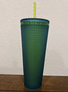 Starbucks Winter 2022 - Mountain Dew Green Grid Tumbler (Cold Cup) - Venti 24 oz - Bild 1 von 2