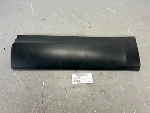 2017-2024 LAND ROVER DISCOVERY REAR LEFT DRIVER SIDE DOOR LOWER MOLDING OEM - Picture 1 of 15
