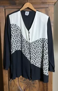 Vintage Maggie Lawrence Women’s size 18/20 L/S Button Up Blouse MADE IN USA - Picture 1 of 9