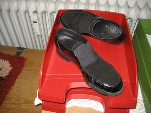 Schuhe - Halbschuhe von Rieker Gr. 37, in schwarz - Bild 1 von 3