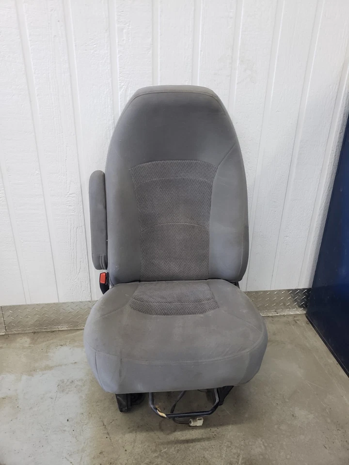 Front Bucket Driver's Seat for Ford E-Series 1992+ - Image 1 of 1