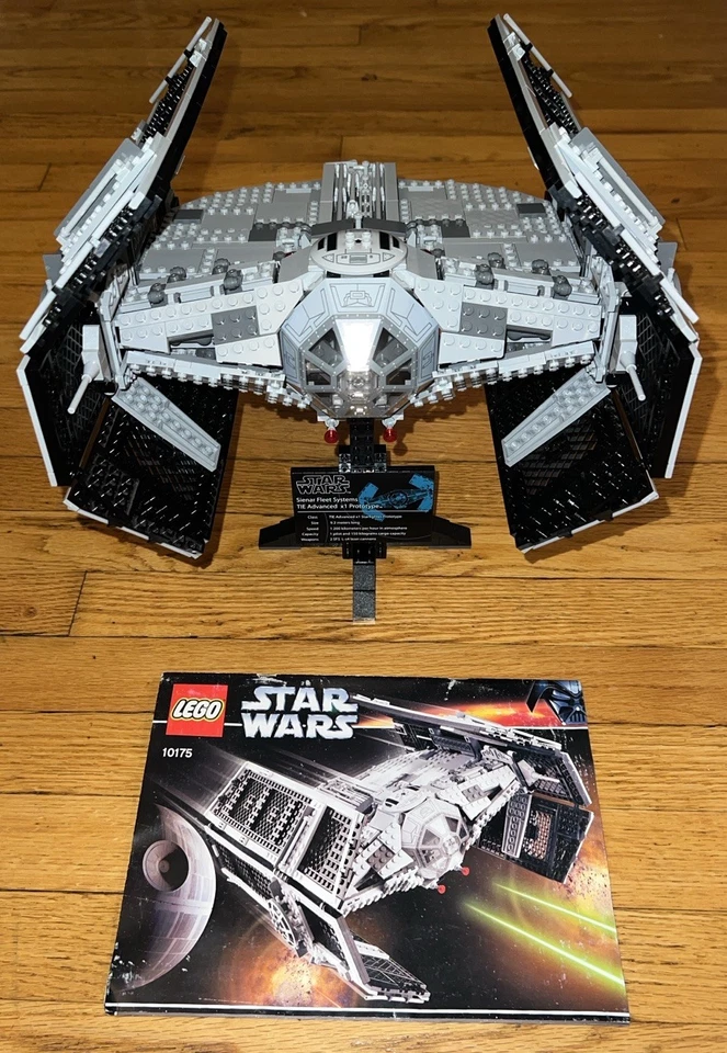 LEGO Ultimate Collector Series: TIE Advanced 10175 100% complete w/instructions - Image 1 of 4