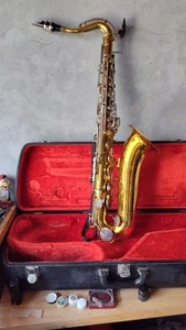 King Cleveland 615 Tenor Saxophone with case! - Picture 1 of 24