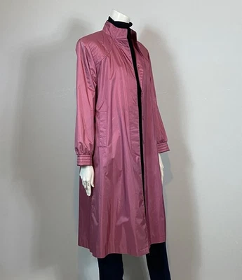 Gabardina retro futurista vintage Cambridge años 80 thriller chicle - mediana Foto 1 de 4