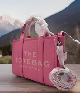 Auth NWT $450 Marc Jacobs Women’s The Leather Medium Tote In Petal Pink🌹 NEW🌹 - Picture 1 of 22