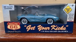 Route 66   1961 Corvette Convertible 1:18 Scale  Diecast Light Blue 78005-1HD - Picture 1 of 5