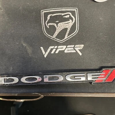 Dodge Emblem para Grand Caravan 2012-2020 2012-15 Ram C/V Foto 1 de 3