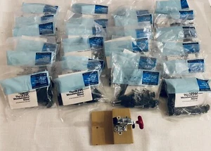 196 Juegos MINIFIX 3/4" CIERRE LEVA SUJETADORES Y PLANTILLA IT para Mini Fix (24 bolsas de 8) - Imagen 1 de 9