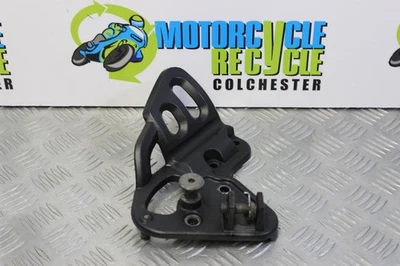Triumph Tiger 955 Footrest Hanger Riders Right 2001 to 2006 955i T709EN B088 - Imagem 1 de 4