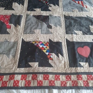Dog Bear quilt throw baby blanket wall hanging black red country decor Americana - Picture 1 of 8