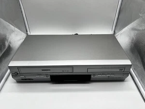 Toshiba SD-V394 DVD VCR Combo Player *Power Tested* - Imagen 1 de 6