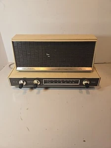 Vintage 1960's Sears Silvertone Solid State AM/FM Radio Beige #8014 Needs REPAIR - Picture 1 of 3