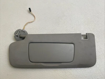 2021-2023 Chevrolet Blazer Front Left Driver Side  Illuminated SUN-VISOR OEM Foto 1 de 4