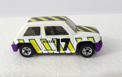 Hot Wheels Vintage Blackwall Renault 5 Turbo Blanco Foto 1 de 4