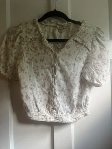 American Eagle Floral Short Sleeve Crop Top.. Super Cute!! XS - Picture 1 of 6