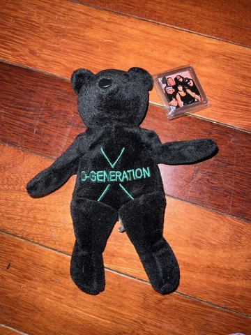1999 WWF Attitude BEARS DX D-Generation X Two Words Triple H HBK Shawn Michaels Cover