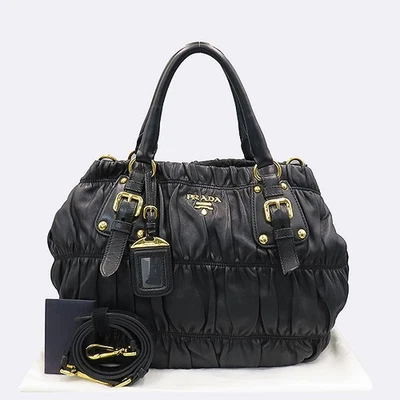 Bolso de Mano Prada BN1789 Color Negro NAPA GAUFRE NERO Piel de Cordero Napa Goffre Oro Logo  Foto 1 de 4
